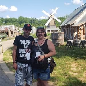 Meet your Posher, Elizabeth